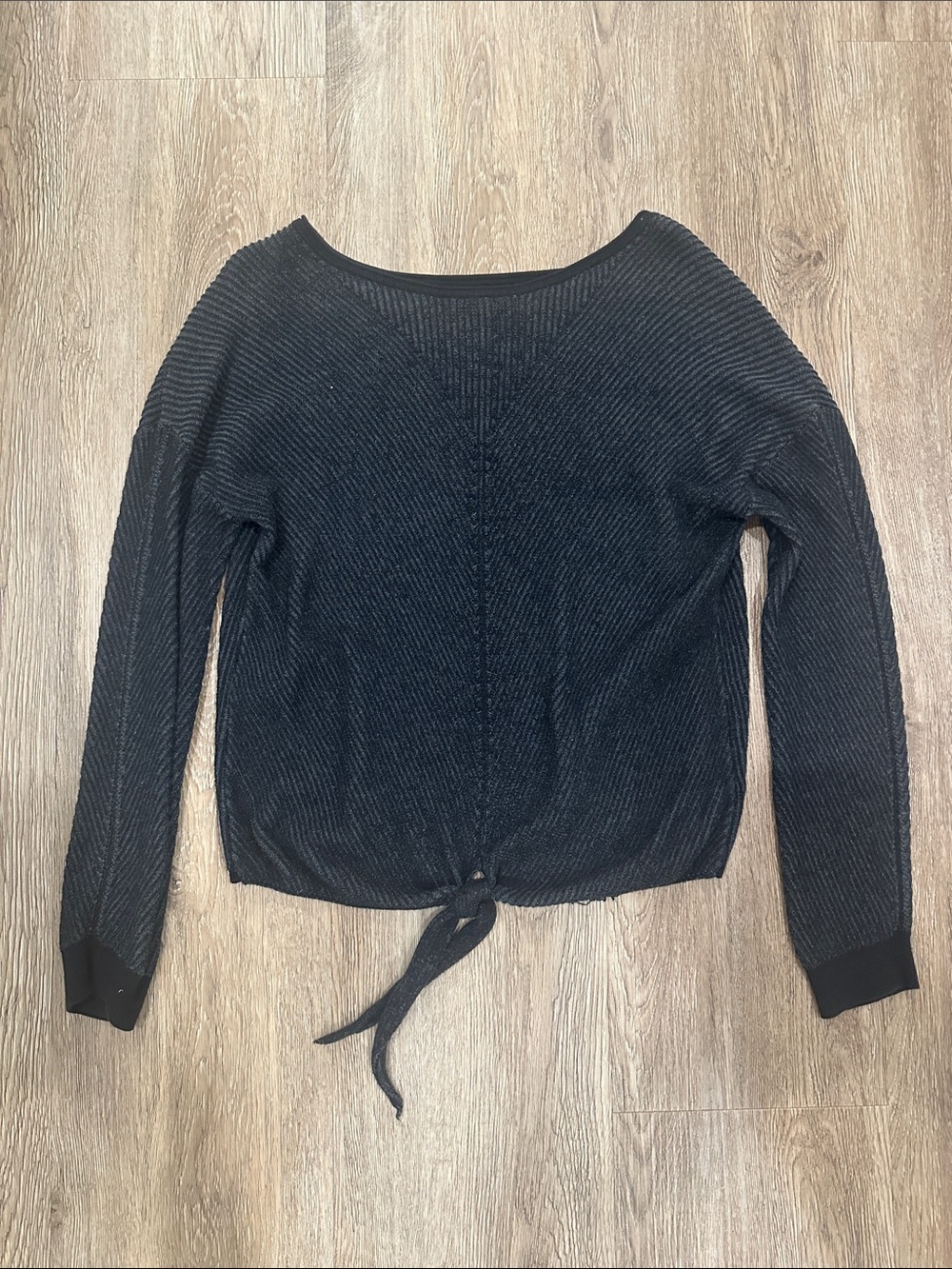 Lucky Brand Women’s Black Tie-Hem Knit Sweater